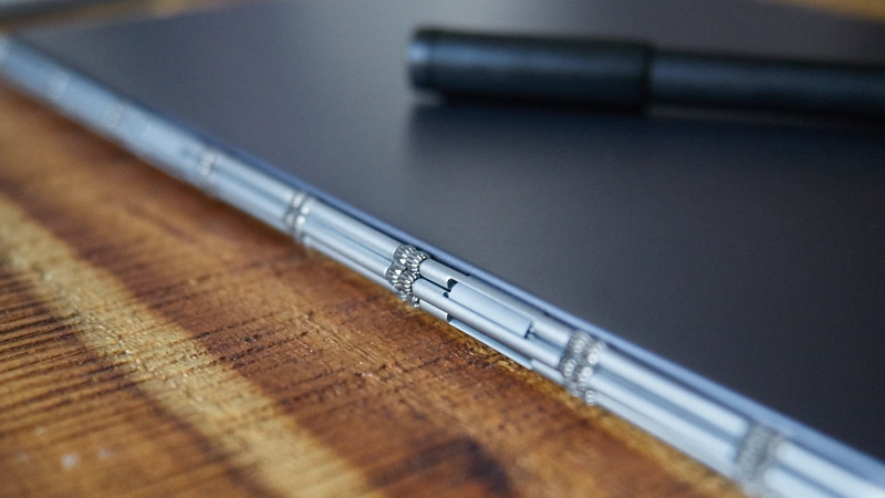Lenovo’s Yoga hinge continues to be one of the best 360-degree hinges.